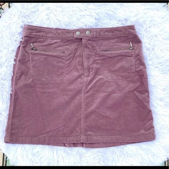🌞3/$18🌞Sz 10 Mossimo Supply Co. Mauve Corduroy Mini Skirt - Picture 1 of 3